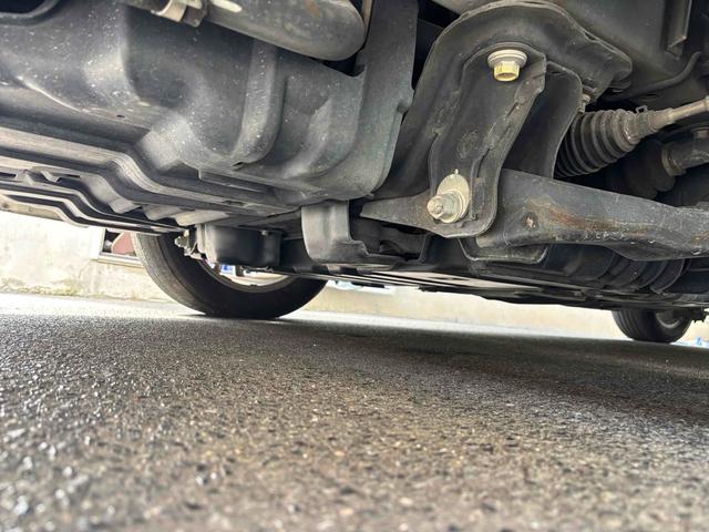 ハイエースワゴン GL 4WD ベッドキット バックカメラ TV オートクルーズコントロール 電動スライドドア オートライト スマートキー 電動格納ミラー 後席モニター 3列シート AT ユーザー買取(58枚目)