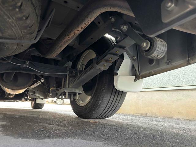 ハイエースワゴン GL 4WD ベッドキット バックカメラ TV オートクルーズコントロール 電動スライドドア オートライト スマートキー 電動格納ミラー 後席モニター 3列シート AT ユーザー買取(59枚目)