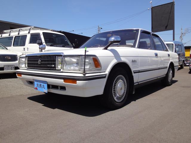 クラウン ロイヤルサルーン　２０００ｃｃ　修復無　禁煙　４ドアセダン　ツインカム２４　フェンダーミラ　シートカバ　フルノーマル　スイングエアコン　ｓｕｐｅｒ　ＷＯＯＦＥＲサウンド　タイベル４７，０７３ｋｍ時交換済　純正マット（2枚目）