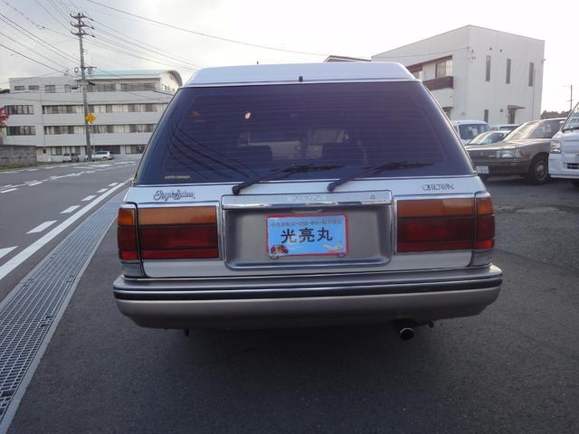 クラウンステーションワゴン ロイヤルサルーン　ツインカム　スーパーチャージャー　修復無　禁煙車　ＰＳ　ＰＷ　ＡＴ　サンルーフ　フェンダーミラー　内装フルノーマル　７人乗り　社外アルミ　ローダウン　タイベル７．９万キロ交換済　トノカバー付　バッテリィ新品　タイヤ４本新品交換渡（7枚目）