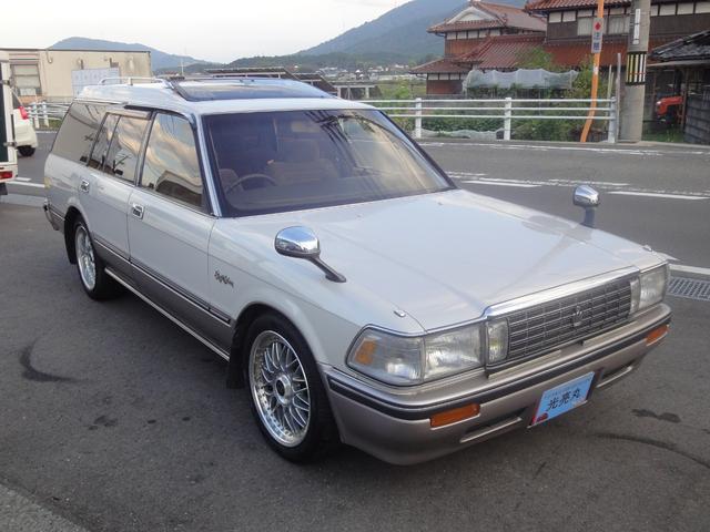 クラウンステーションワゴン ロイヤルサルーン　ツインカム　スーパーチャージャー　修復無　禁煙車　ＰＳ　ＰＷ　ＡＴ　サンルーフ　フェンダーミラー　内装フルノーマル　７人乗り　社外アルミ　ローダウン　タイベル７．９万キロ交換済　トノカバー付　バッテリィ新品　タイヤ４本新品交換渡（57枚目）