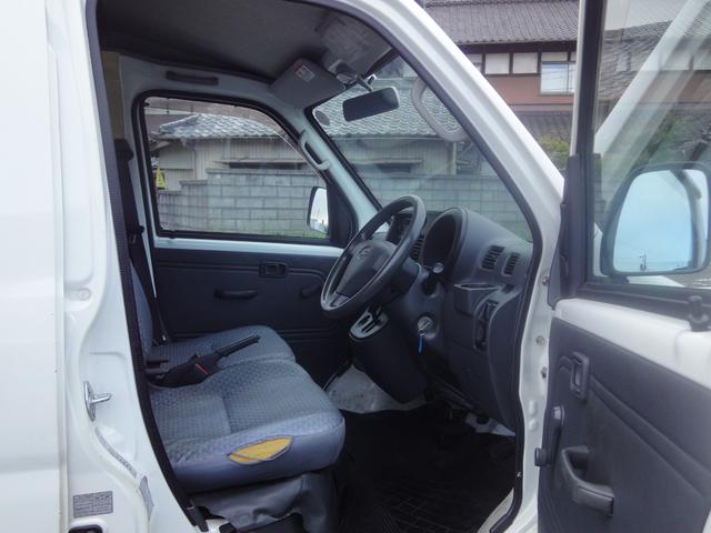 ハイゼットカーゴ 冷蔵冷凍車　禁煙車　－７℃　ＰＳ　ＡＣ　ＡＴ　荷室各扉に冷気逃げ予防カーテン付　タイミングチェーン　ＡＭラジオ（12枚目）