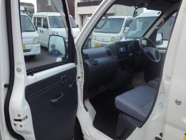 ハイゼットカーゴ 冷蔵冷凍車　禁煙車　－７℃　ＰＳ　ＡＣ　ＡＴ　荷室各扉に冷気逃げ予防カーテン付　タイミングチェーン　ＡＭラジオ（19枚目）