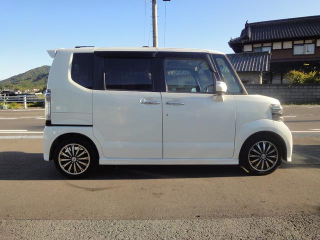 Ｎ－ＢＯＸカスタム Ｇ・ターボパッケージ　禁煙車　パール　２駆　ＡＴ　オートＡＣ　ＰＳ　ＰＷ　フルセグ　ＤＶＤ視聴　イコライザ内臓　バックモニタ　ＥＴＣ　両側リアドア電動スライドドア　１５インチ純正アルミ（2枚目）