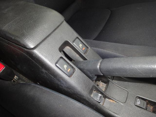 コペン アクティブトップ　同色全塗　ＡＴ　ＰＳ　ＰＷ　ＡＣ　ＥＴＣ　ローダウン　シートヒータ　フルセグ　ＤＶＤ視聴　電動オープン　１５インチ社外アルミ＆ＤＳＰＯＲＴマフラ　社外サスペンション　アブソーバ　社外ホーン　インバータ（23枚目）