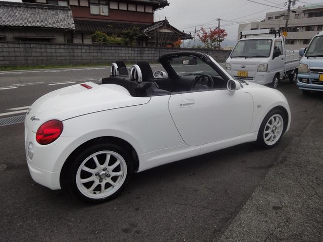 コペン アクティブトップ　同色全塗　ＡＴ　ＰＳ　ＰＷ　ＡＣ　ＥＴＣ　ローダウン　シートヒータ　フルセグ　ＤＶＤ視聴　電動オープン　１５インチ社外アルミ＆ＤＳＰＯＲＴマフラ　社外サスペンション　アブソーバ　社外ホーン　インバータ（40枚目）