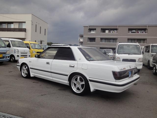 クラウン ツインカム スーパーチャージャ 修復無 2L 赤ヘッドツインカム24 スーパーチャジャ ローダウン 17インチレイズボルグアルミ リアバンパーワイド3ナンバ登録 クルーズコントロール パワーシート スイングエアコン 電動格納ミラ(6枚目)