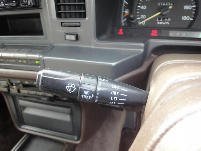 クラウン ツインカム スーパーチャージャ 修復無 2L 赤ヘッドツインカム24 スーパーチャジャ ローダウン 17インチレイズボルグアルミ リアバンパーワイド3ナンバ登録 クルーズコントロール パワーシート スイングエアコン 電動格納ミラ(24枚目)