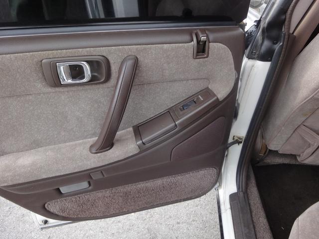 クラウン ツインカム スーパーチャージャ 修復無 2L 赤ヘッドツインカム24 スーパーチャジャ ローダウン 17インチレイズボルグアルミ リアバンパーワイド3ナンバ登録 クルーズコントロール パワーシート スイングエアコン 電動格納ミラ(38枚目)