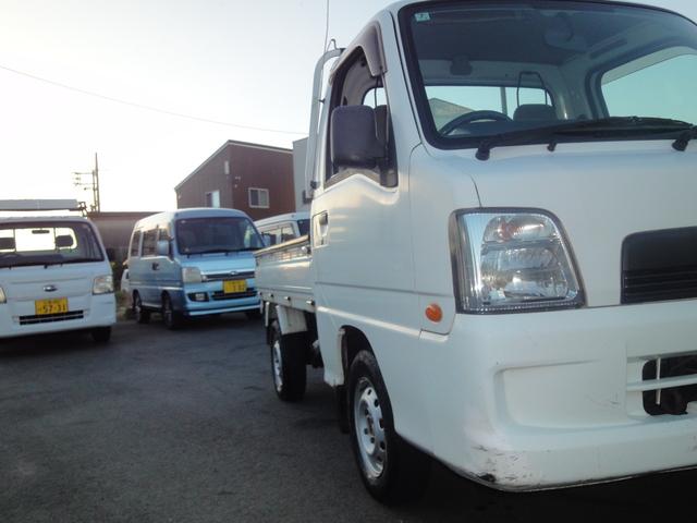 サンバートラック ダンプ 修復無 電動ローダンプ 2駆4駆切替 EL付 5速 PS AC 作業灯 三方開 テールゲートチェーン 運転席エアバック タイベル94,603km時交換 荷台ゴムマット 足元ゴムマット(58枚目)