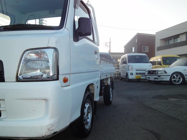 サンバートラック ダンプ 修復無 電動ローダンプ 2駆4駆切替 EL付 5速 PS AC 作業灯 三方開 テールゲートチェーン 運転席エアバック タイベル94,603km時交換 荷台ゴムマット 足元ゴムマット(59枚目)