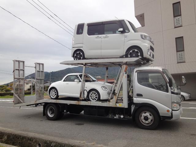 ダイナトラック 積載車 修復歴無 2台積み 3.4トン積載車 PS PW オートAC 6速 ホイスト操作盤左右有 油圧歩み ウインチラジコン ETC TV ナビ バックモニタ 車検8年3月7日 電動格納ミラー シートカバー(6枚目)