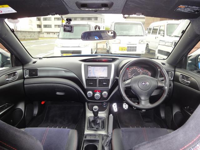 インプレッサ １．５ｉ－Ｓ　リミテッドプレミアムパッケージ　修復無　禁煙車　１．５Ｌ　５速　フルセグ　ＳＤナビ　ＤＶＤ視聴　ＡＣ　ＰＳ　ＰＷ　前後ドラレコ　ＥＴＣ　１６インチ純正アルミ　アブソーバ４本レグノ２０２５製新品交換　純正フロアマット　ラゲージマット（15枚目）