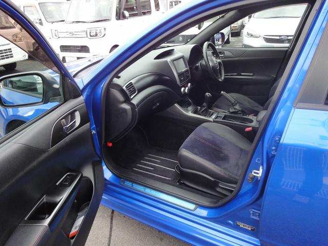 インプレッサ １．５ｉ－Ｓ　リミテッドプレミアムパッケージ　修復無　禁煙車　１．５Ｌ　５速　フルセグ　ＳＤナビ　ＤＶＤ視聴　ＡＣ　ＰＳ　ＰＷ　前後ドラレコ　ＥＴＣ　１６インチ純正アルミ　アブソーバ４本レグノ２０２５製新品交換　純正フロアマット　ラゲージマット（54枚目）