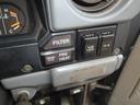 ＬＸ　修復無　ＰＳ　ＰＷ　ＡＣ　５速　ウインチ　牽引フック付　２駆４駆デフロックワンタッチ切替　Ｒ７車検時クラッチオーバーホール　バッテリィ２個新品交換　５人乗り　タイベル９．４万キロ交換　車検令和８年４月（47枚目）