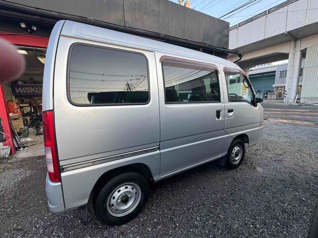 サンバーバン トランスポーター　キーレス　フロントパワーウィンドウ　ＡＴ　両側スライドドア　エアコン　運転席エアバッグ（14枚目）