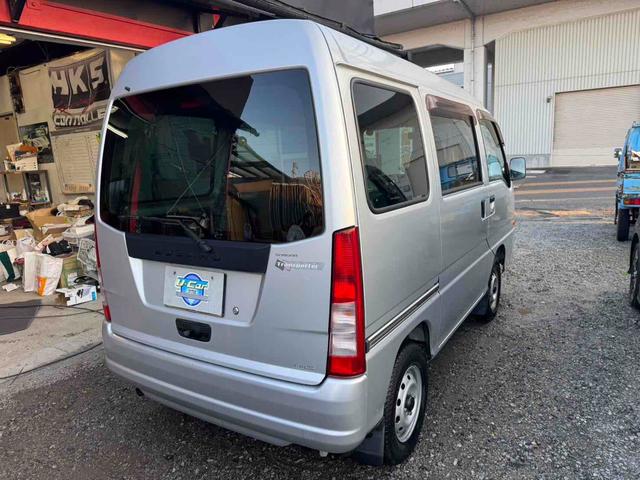 サンバーバン トランスポーター　キーレス　フロントパワーウィンドウ　ＡＴ　両側スライドドア　エアコン　運転席エアバッグ（15枚目）
