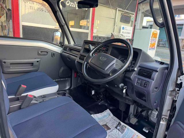 サンバーバン トランスポーター　キーレス　フロントパワーウィンドウ　ＡＴ　両側スライドドア　エアコン　運転席エアバッグ（21枚目）