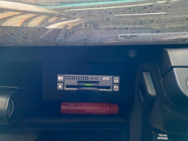 LS600h バージョンS Iパッケージ サンルーフ・マークレビンソン・電動リアサンシェード・デイライトキット・ETC・グリップヒーター・シートエアコン・シートヒーター・電動リアゲート・レザーシート・ドライブレコーダー(33枚目)