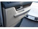 ５．０　Ｖ８　ルーフラック　リアラダー　サイドステップ　ＬＥＤフォグランプ　サンルーフ　ＥＴＣ　リストアップ　１８インチアルミホイール　パワーテールゲート　シュノーケル　前後ランプガード（63枚目）