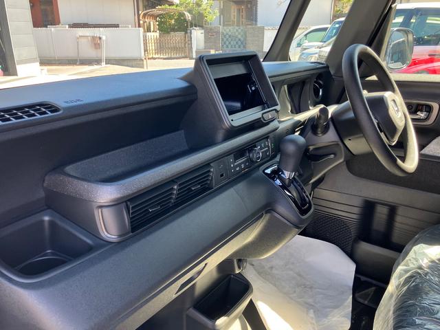 Ｎ－ＢＯＸカスタム ベースグレード　届出済未使用車　バックカメラ　両側スライド・片側電動　クリアランスソナー　オートクルーズコントロール　レーンアシスト　衝突被害軽減システム　オートライト　ＬＥＤヘッドランプ　スマートキー（31枚目）