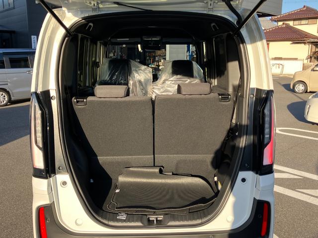 N-BOXカスタム ベースグレード 届出済未使用車 バックカメラ 両側スライド・片側電動 クリアランスソナー オートクルーズコントロール シートヒーター オートライト LEDヘッドランプ スマートキー アイドリングストップ(18枚目)