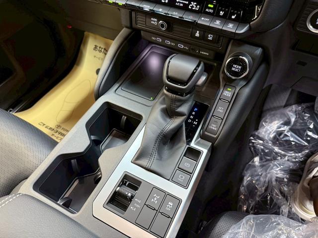 ランドクルーザー250 VX モデリスタ デジタルインナーミラー カスタムフェンダー 4WD クリアランスソナー オートクルーズコントロール レーンアシスト パワーシート 衝突被害軽減システム サンルーフ TV(5枚目)
