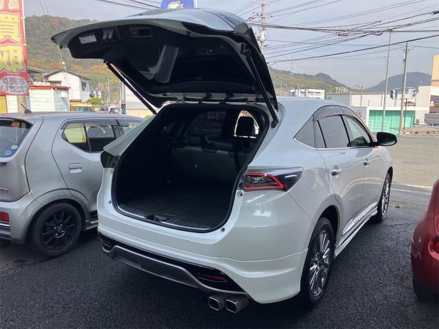 ハリアー プレミアム　ドライブレコーダー　ＥＴＣ　バックカメラ　オートクルーズコントロール　レーンアシスト　パワーシート　ナビ　ＴＶ　オートマチックハイビーム　オートライト　電動リアゲート　アルミホイール　スマートキー（38枚目）