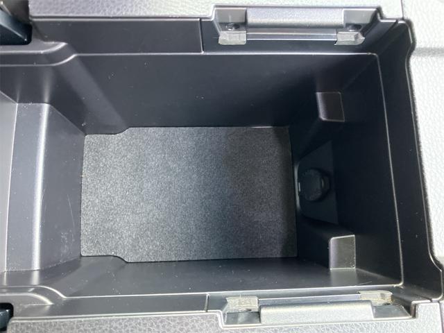 ハリアー プレミアム　ドライブレコーダー　ＥＴＣ　バックカメラ　オートクルーズコントロール　レーンアシスト　パワーシート　ナビ　ＴＶ　オートマチックハイビーム　オートライト　電動リアゲート　アルミホイール　スマートキー（57枚目）