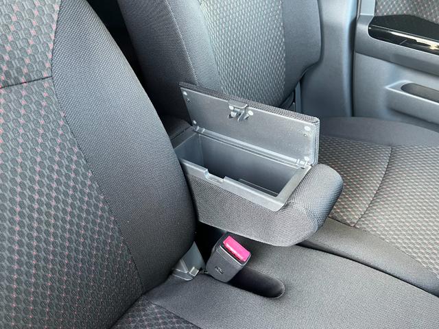 スペーシアカスタム ＧＳ　前席シートヒーター　パワーウィンドウ　パワステ　ベンチシート　衝突安全ボディ　エアコン　キーフリー　フルフラット　スマートキー　ＡＢＳ　オートライト（21枚目）