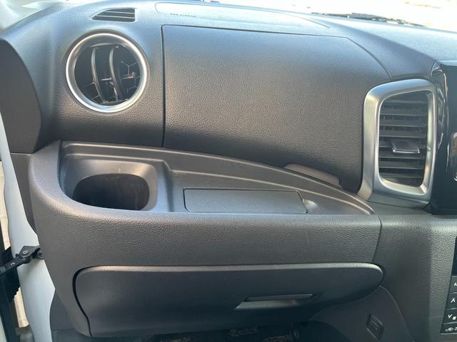 スペーシアカスタム ＧＳ　前席シートヒーター　パワーウィンドウ　パワステ　ベンチシート　衝突安全ボディ　エアコン　キーフリー　フルフラット　スマートキー　ＡＢＳ　オートライト（22枚目）