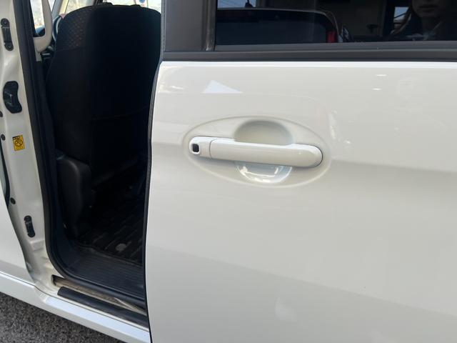 スペーシアカスタム ＧＳ　前席シートヒーター　パワーウィンドウ　パワステ　ベンチシート　衝突安全ボディ　エアコン　キーフリー　フルフラット　スマートキー　ＡＢＳ　オートライト（25枚目）