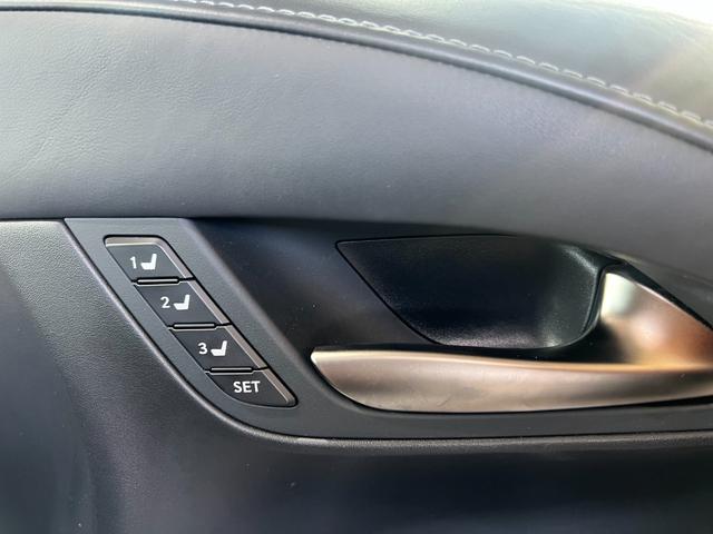 ＬＸ ＬＸ５７０　電動パワーシート　パワーゲート　レザー　ＬＥＤライト　ＥＴＣ　バックカメラ　メモリーナビ　オートクルーズ　ＡＣ１００Ｖ　キーレス　シートＨ　ガラスサンルーフ　ブルートゥース　４ＷＤ（16枚目）