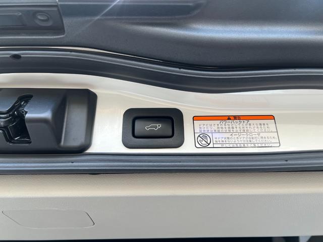 ＬＸ ＬＸ５７０　電動パワーシート　パワーゲート　レザー　ＬＥＤライト　ＥＴＣ　バックカメラ　メモリーナビ　オートクルーズ　ＡＣ１００Ｖ　キーレス　シートＨ　ガラスサンルーフ　ブルートゥース　４ＷＤ（23枚目）