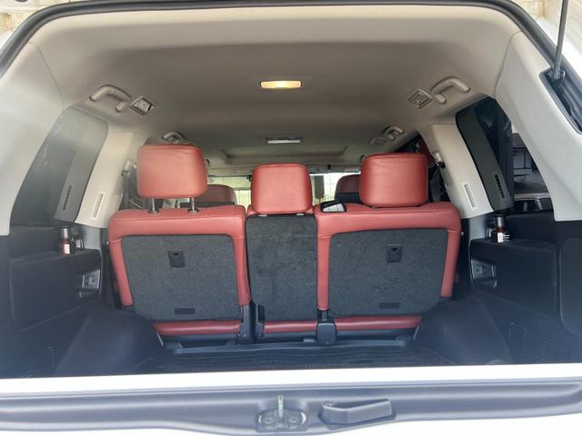 ＬＸ ＬＸ５７０　電動パワーシート　パワーゲート　レザー　ＬＥＤライト　ＥＴＣ　バックカメラ　メモリーナビ　オートクルーズ　ＡＣ１００Ｖ　キーレス　シートＨ　ガラスサンルーフ　ブルートゥース　４ＷＤ（25枚目）