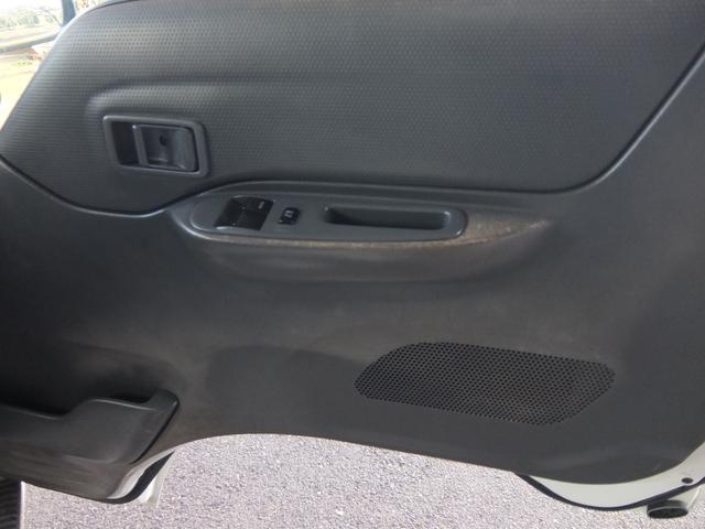 バネットバン 　冷蔵・冷凍　マイナス７℃〜プラス３５℃　フロア５ＭＴ　ガソリン車　ＥＴＣ　１ｔ積み　ボンゴバンＯＥＭ（12枚目）