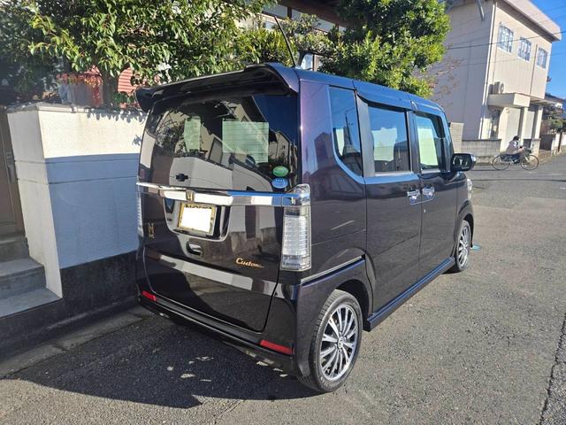 Ｎ－ＢＯＸカスタム Ｇ　ターボＳＳパッケージ　カロッツェリアナビＴＶ　ＤＶＤ　ＢＴオーディオ　ワンオーナー　バックカメラ　両側パワースライドドア　ＨＩＤ　オートライト　１５インチアルミ　アイドリングストップ（4枚目）