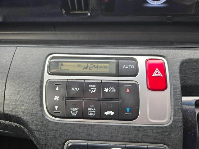 Ｎ－ＯＮＥ ツアラー・Ｌパッケージ　純正オーディオ　バックカメラ　ＥＴＣ　パドルシフト　クルーズコントロール　ＨＩＤ　オートライト　オートエアコン（12枚目）