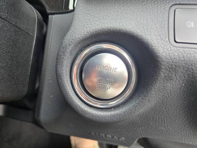 Ｅクラスステーションワゴン Ｅ２５０　ステーションワゴン　アバンギャルド　純正ナビ　フルセグＴＶ　全方位カメラ　前席パワーシート　ＬＥＤヘッドライト　パワーバックドア　スマートキー　クルーズコントロール　シートヒーター　オートライト（17枚目）