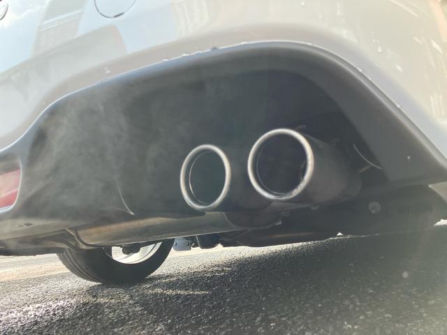 アバルト124 スパイダー ベースグレード 社外マフラー 社外足回り ナビ TV DVD再生 バックカメラ 6速MT シートヒーター 17インチアルミ クルーズコントロール ETC(11枚目)