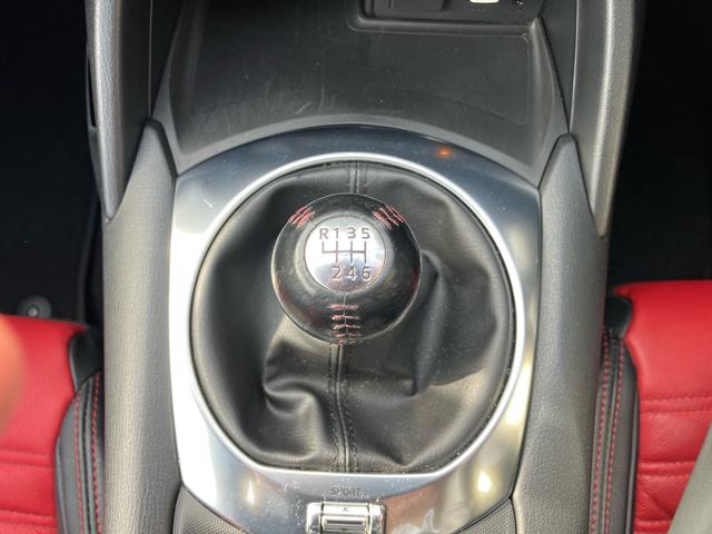 アバルト124 スパイダー ベースグレード 社外マフラー 社外足回り ナビ TV DVD再生 バックカメラ 6速MT シートヒーター 17インチアルミ クルーズコントロール ETC(27枚目)