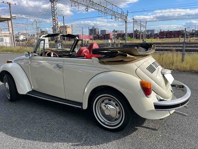 ビートル カブリオレ 車検9年5月 新品シートカバー 新品フロアーマット オープンカー(6枚目)