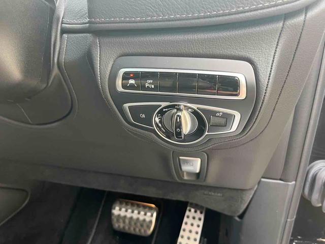 Gクラス G400d Gマヌファクトゥーアプログラム ワンオーナー車 業者オークション評価5点 ドライブレコーダー クリアランスソナー オートクルーズコントロール パワーシート(14枚目)