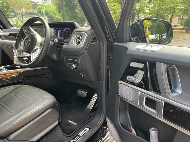 Gクラス G400d Gマヌファクトゥーアプログラム ワンオーナー車 業者オークション評価5点 ドライブレコーダー クリアランスソナー オートクルーズコントロール パワーシート(22枚目)