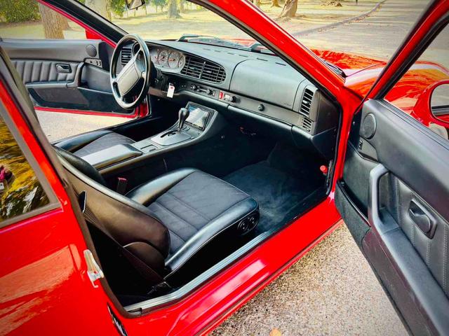 ９６８ 　ディーラー車　車庫保管　走行５００００Ｋｍ　左ハンドル　バックカメラ　ＡＴ　アルミホイール　エアコン　パワーウィンドウ　運転席エアバッグ（6枚目）