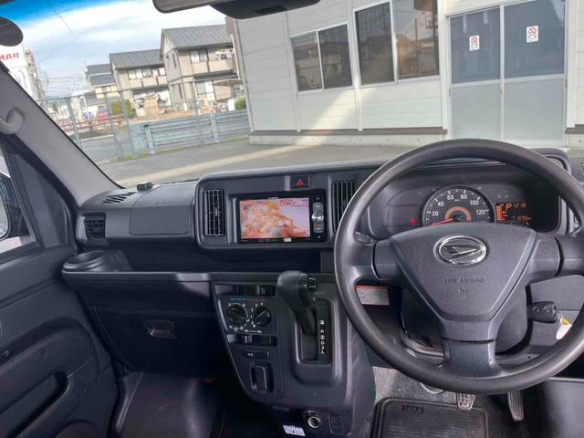 ハイゼットカーゴ デッキバンG SAIII 車検9年12月 軽バン ハイルーフ AT TV バックカメラ 両側スライドドア キーレスエントリー エアコン パワーステアリング パワーウィンドウ(4枚目)