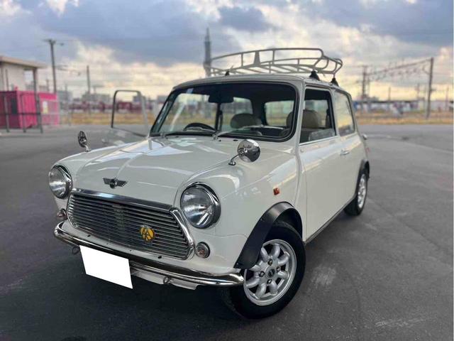 ＭＩＮＩ 　４速ミッション　車検８年１１月　アルミホイール　革シート　ＭＴ　ＣＤ　エアコン　運転席エアバッグ（14枚目）