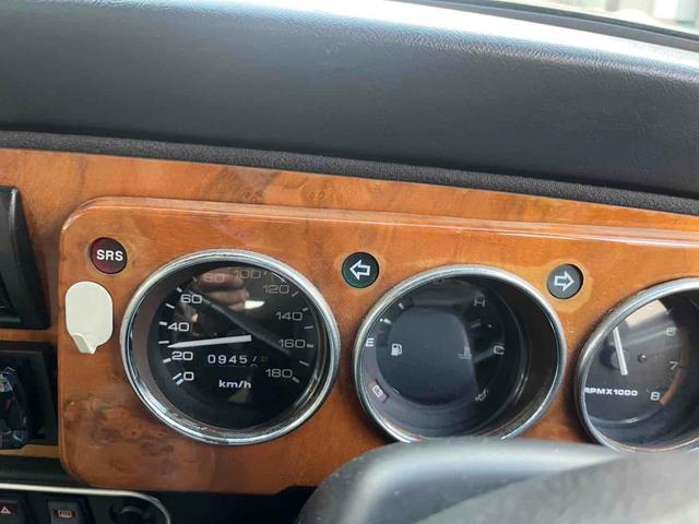 ＭＩＮＩ 　４速ミッション　車検８年１１月　アルミホイール　革シート　ＭＴ　ＣＤ　エアコン　運転席エアバッグ（24枚目）