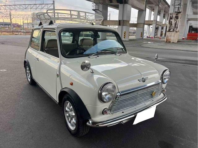 ＭＩＮＩ 　４速ミッション　車検８年１１月　アルミホイール　革シート　ＭＴ　ＣＤ　エアコン　運転席エアバッグ（30枚目）