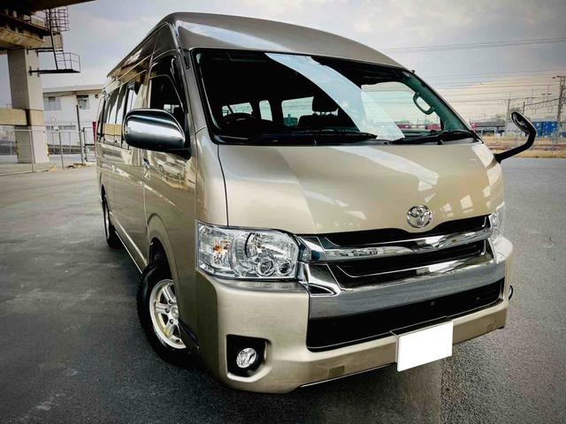 ハイエースワゴン グランドキャビン 新品ベットキット 10人乗り ドライブレコーダー ETC 電動スライドドア キーレスエントリー 電動格納ミラー 後席モニター AT アルミホイール CD 100V電源 盗難防止システム(10枚目)